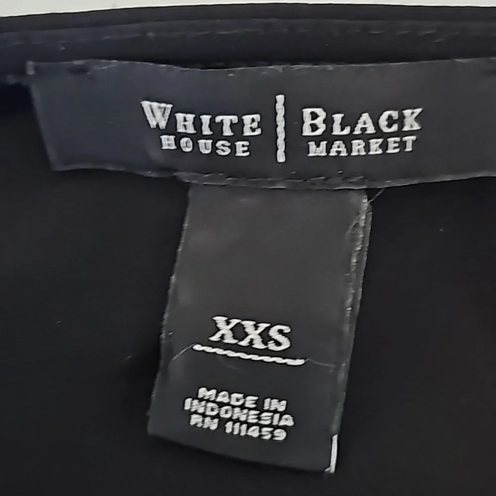 White House Black Market top size XXS. - Picture 5 of 5